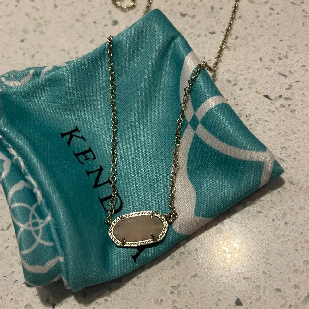 Kendra Scott Elisa Necklace Rose Quartz NWT - Picture 3 of 8